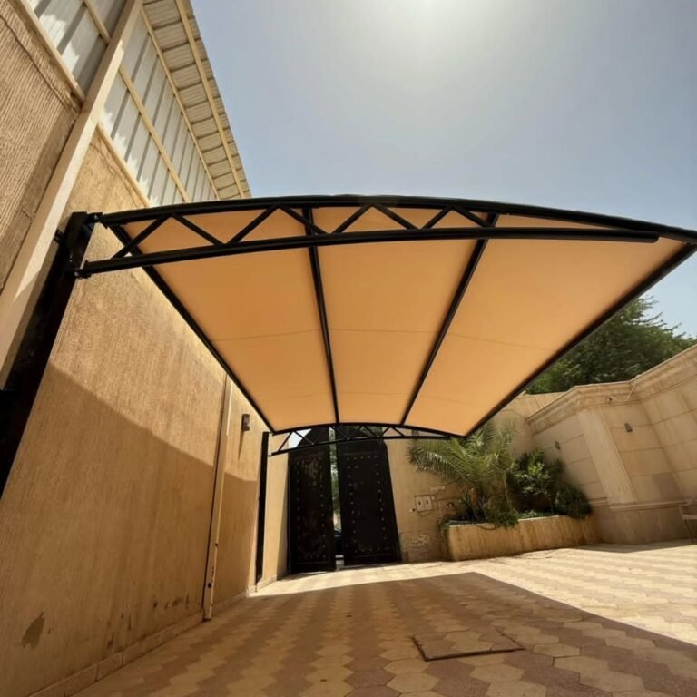 مظلات وسواتر